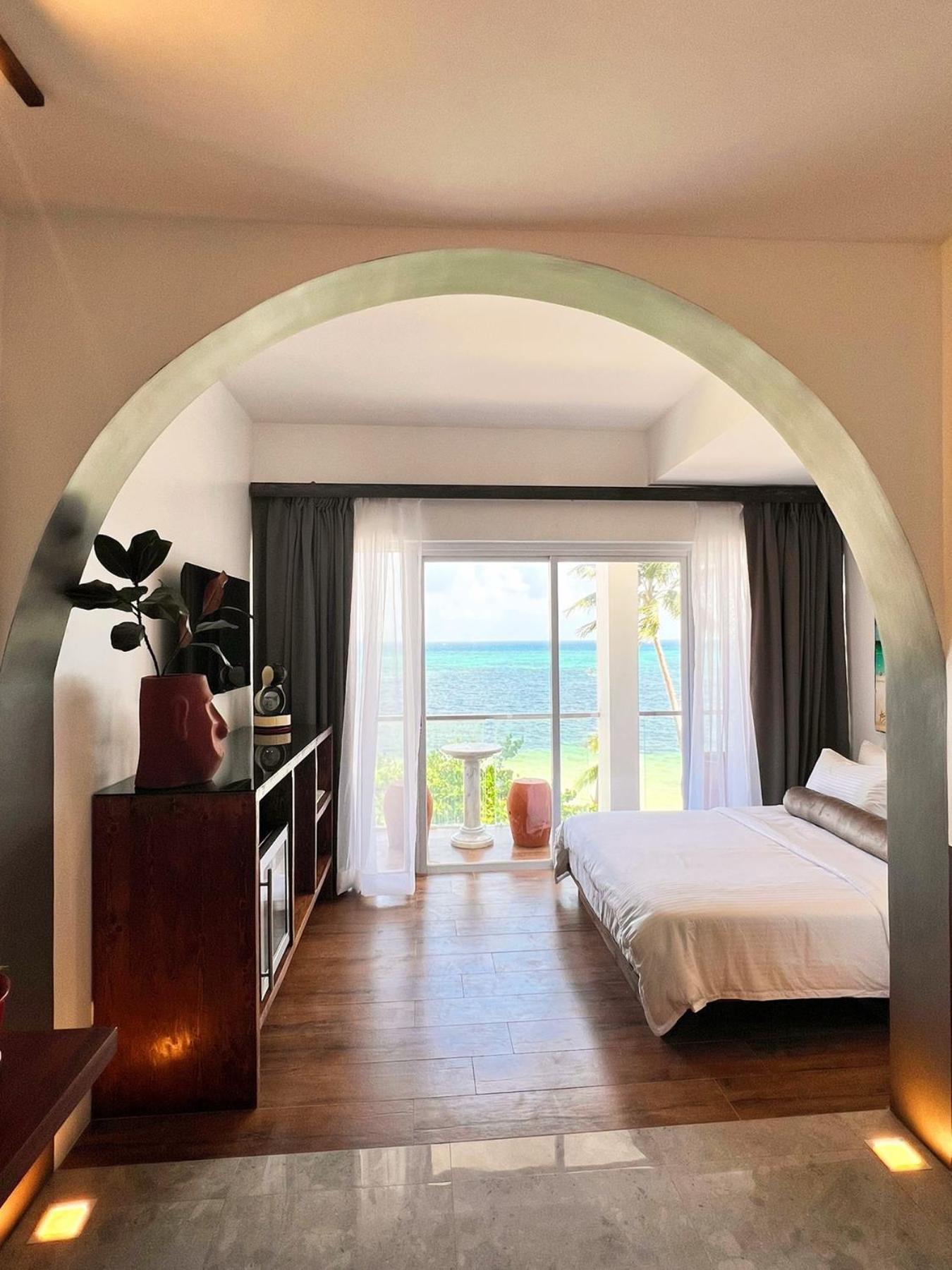 Palassa Private Residences Balabag  Rom bilde